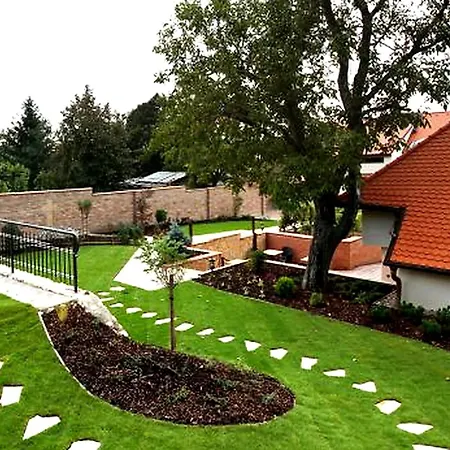 Hotel Vinopa 3*
