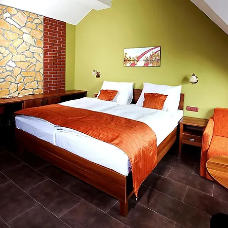 Hotel Vinopa 3*